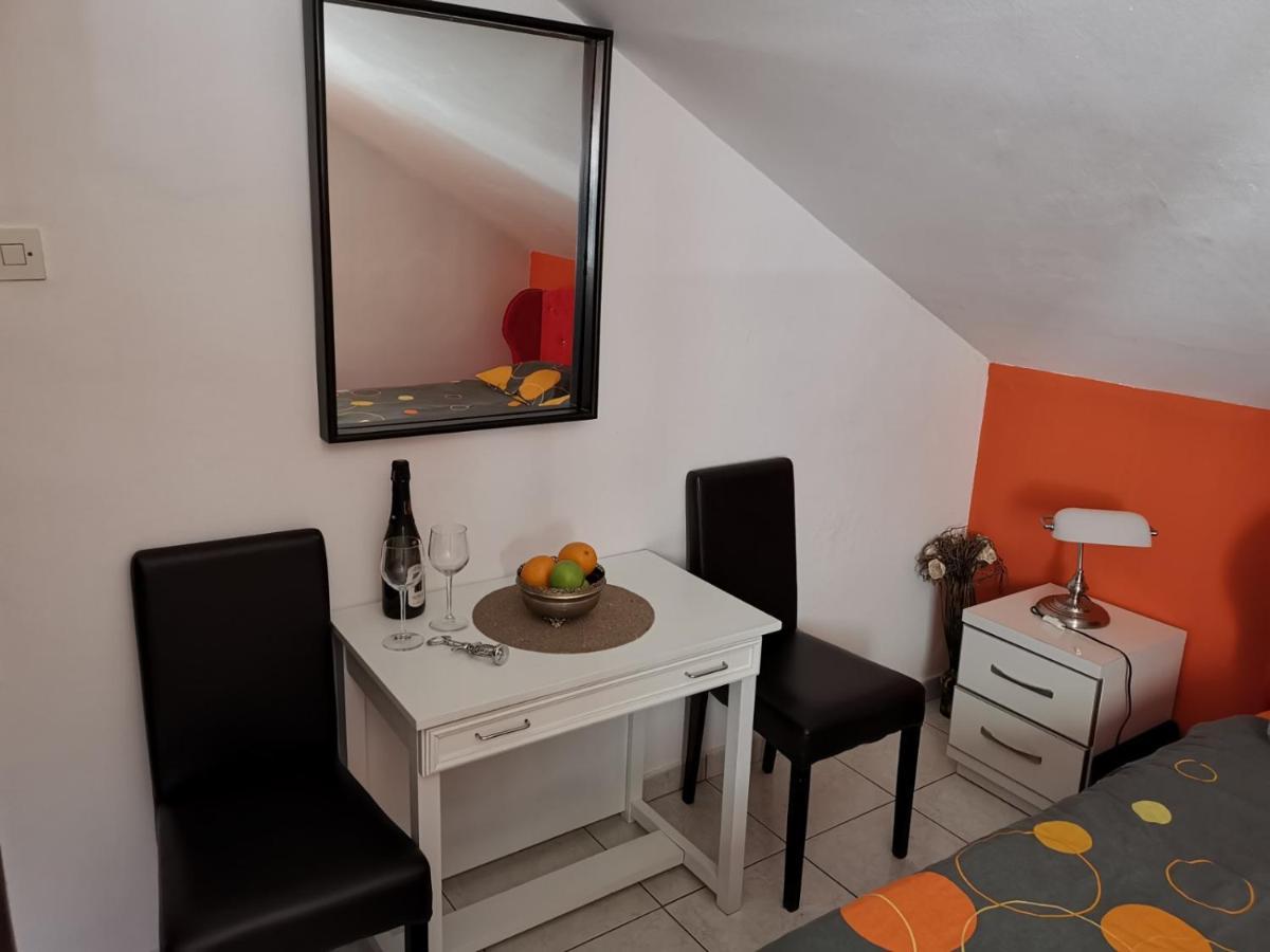 Apartments Coso Zlatne Njive Bb Kotor Exterior foto
