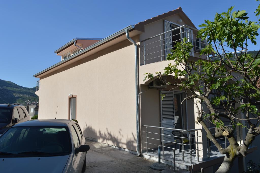 Apartments Coso Zlatne Njive Bb Kotor Exterior foto